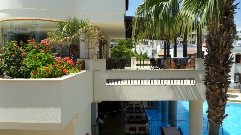 Aparthotel Ozukara 2