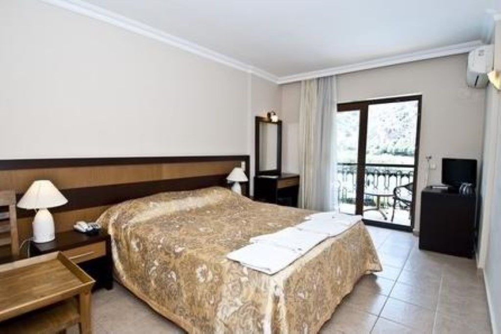 Tezcan Hotel 3*