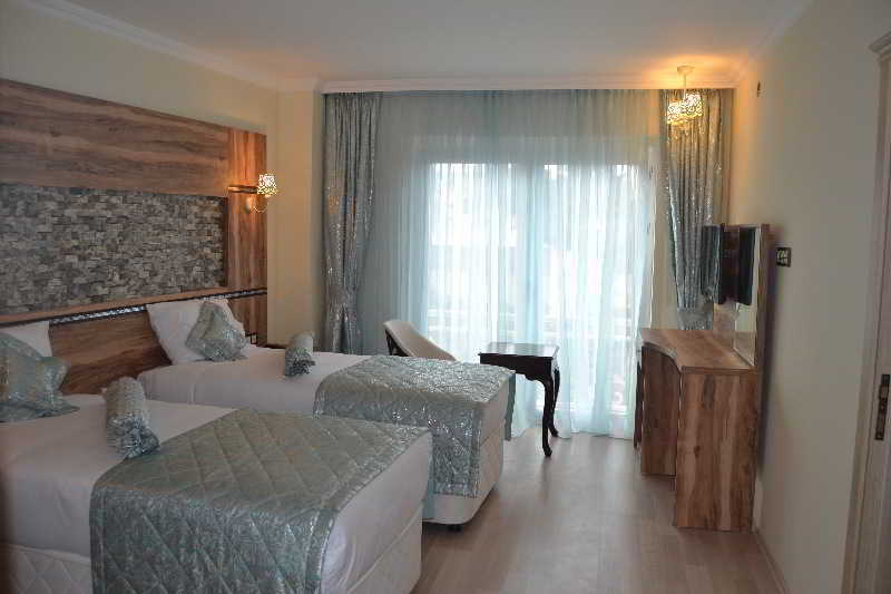 Hotel Fengo & Trabzon