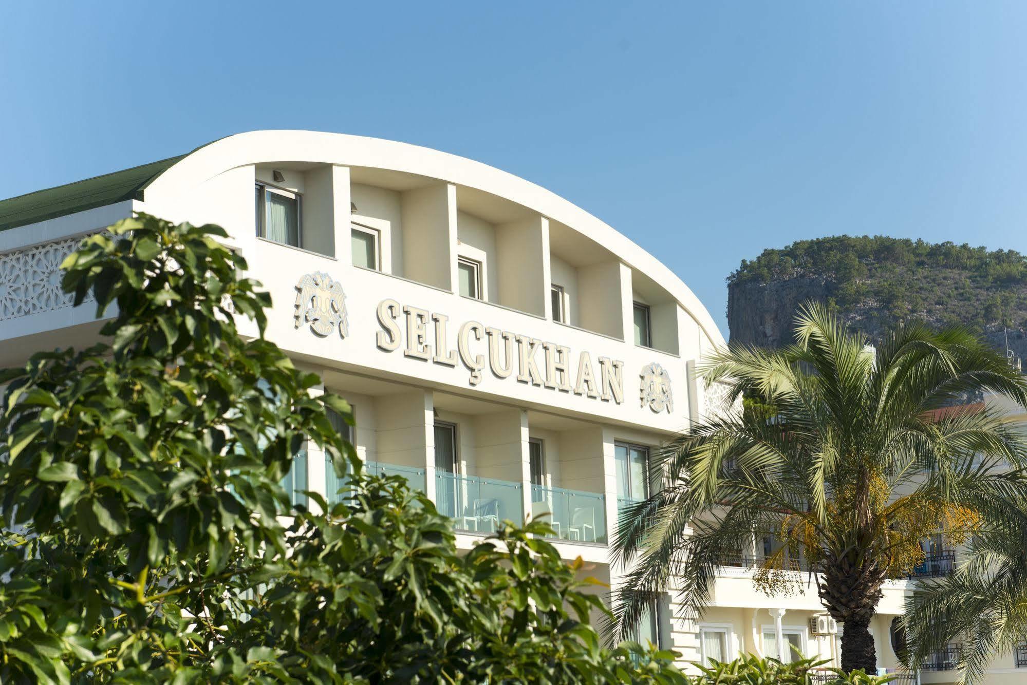 Hotel Selcukhan 4*