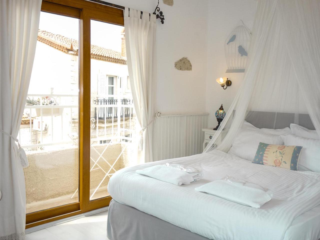 Hotel Peri Art 2*