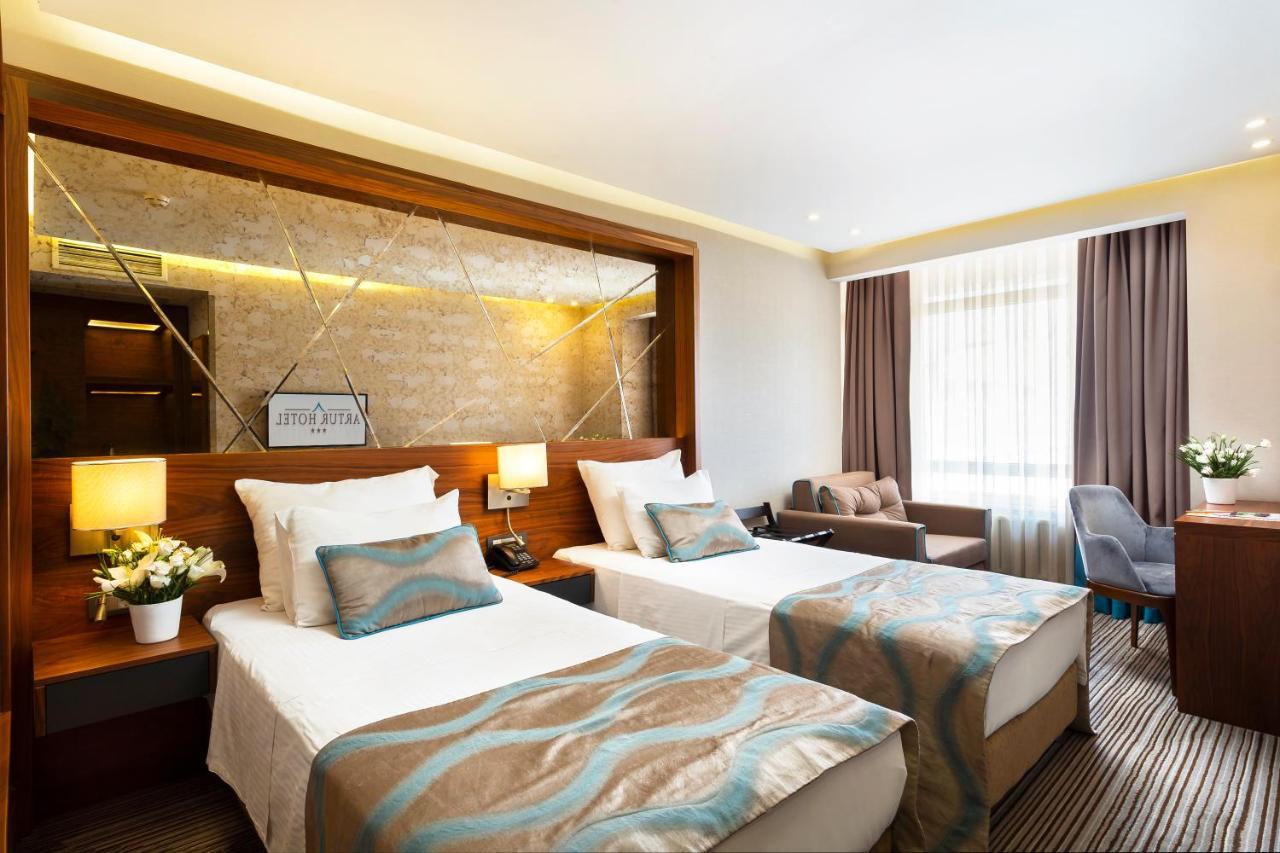 Artur Hotel 3*