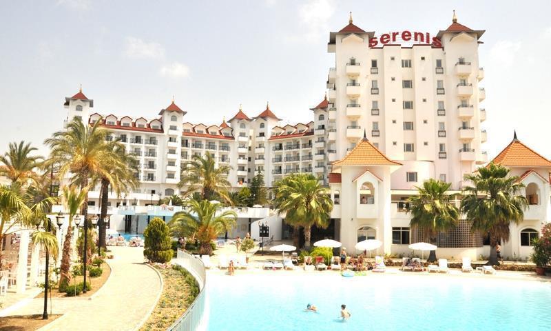 Serenis Hotel Side