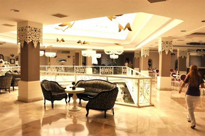 Hotel Serenis 4*