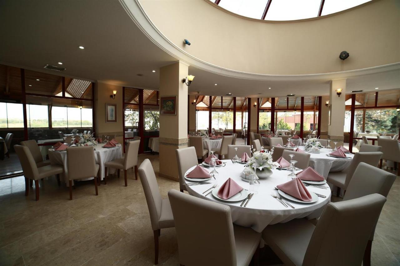 Patalya Lakeside Hotel