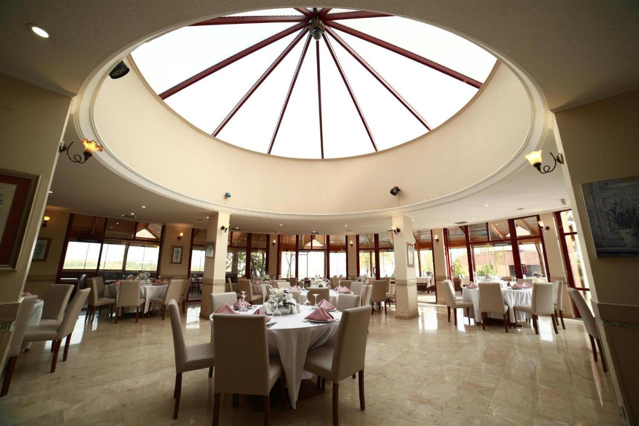 Patalya Lakeside 4*