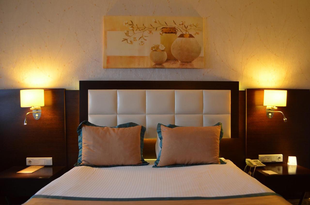 Asrin Park & Convention Center Hotel 4*