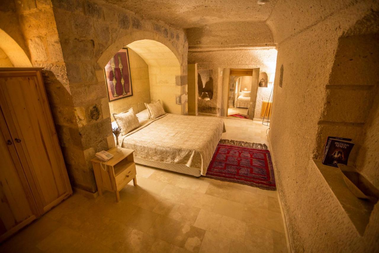 Kistar Cave Hotel 3*