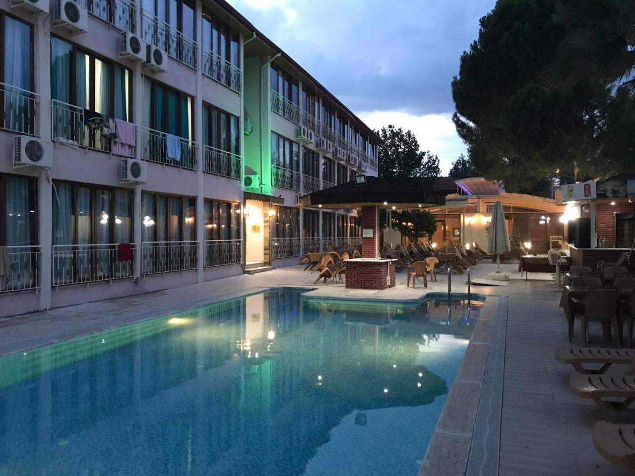 Oskar Thermal Hotel 3*