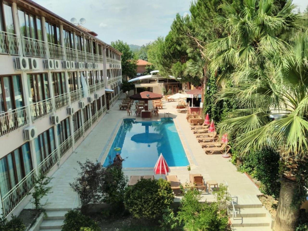 Hotel Oskar Thermal 3*