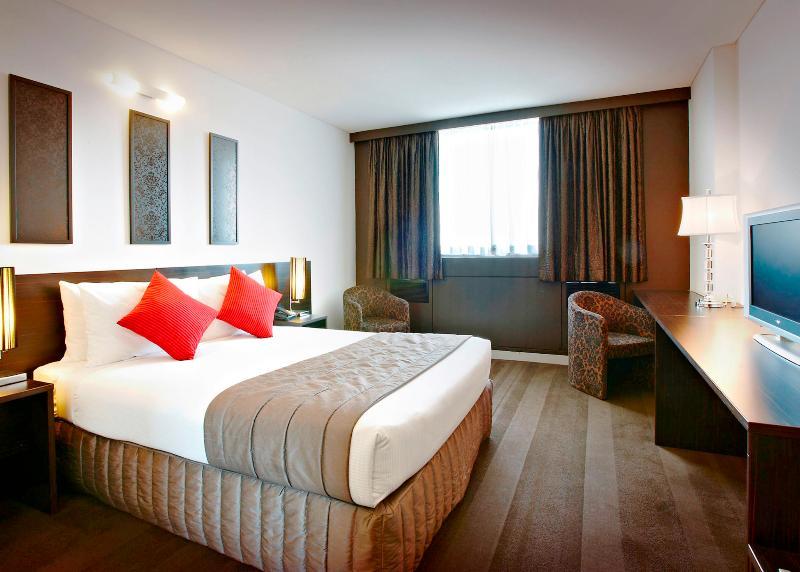 Hotel Mercure West & Convention Center