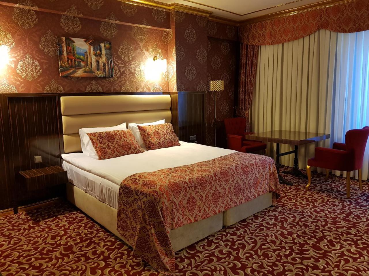 Hotel Savona 3*