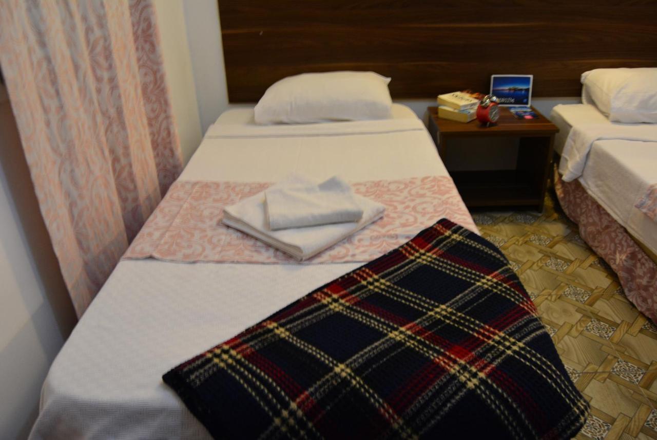 Hotel Arti