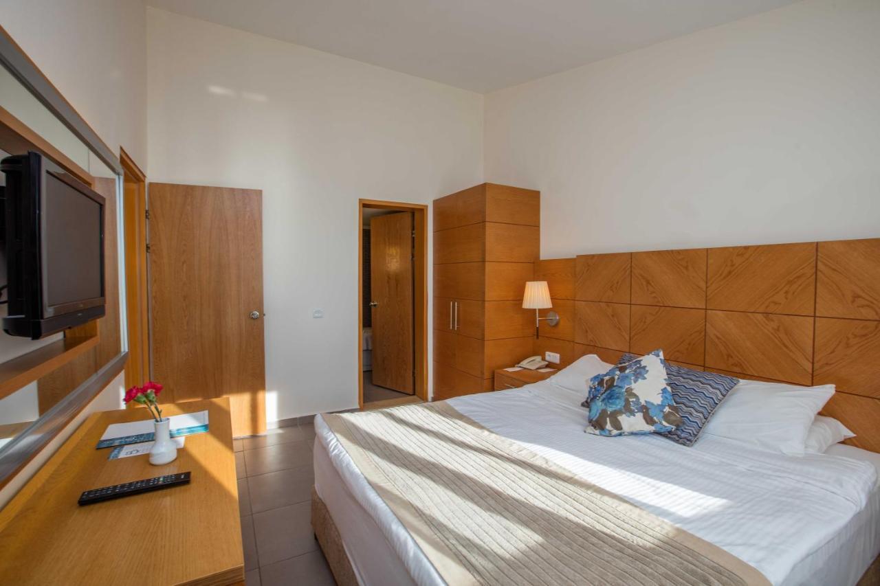 Pine Bay Holiday 5* Kusadasi