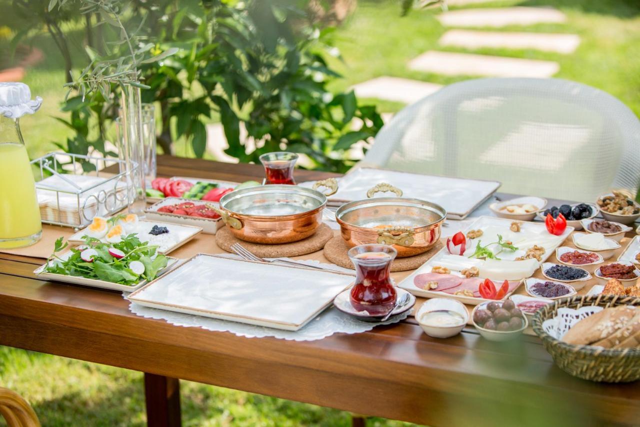 Hotel Cunda Oezerbey Konagi (adults Only) *