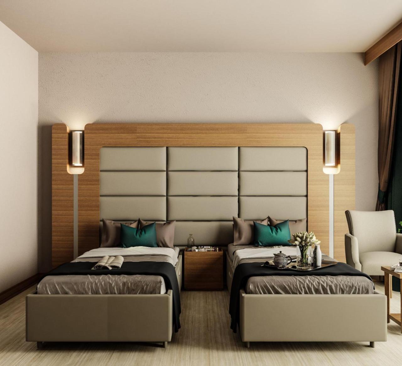 New Garden Hotel 4*