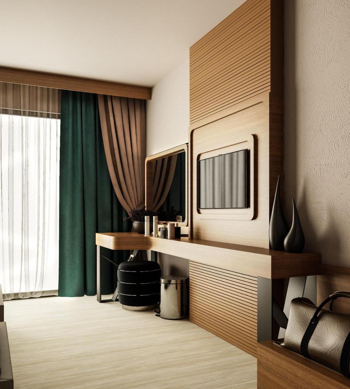 New Garden Hotel