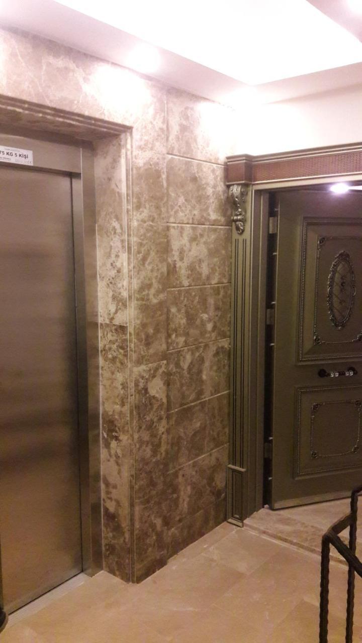 Sea Palace Apartment *