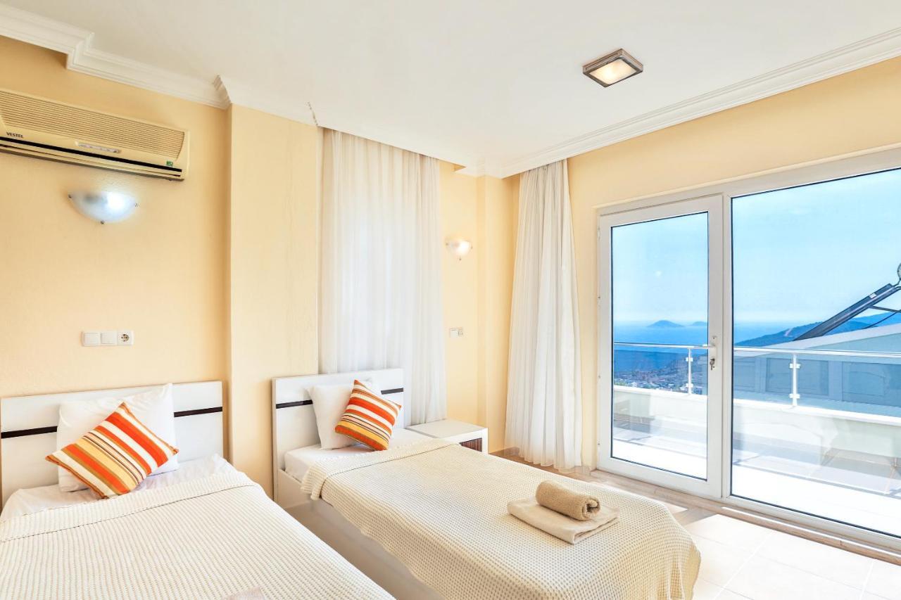 Circis * Kalkan