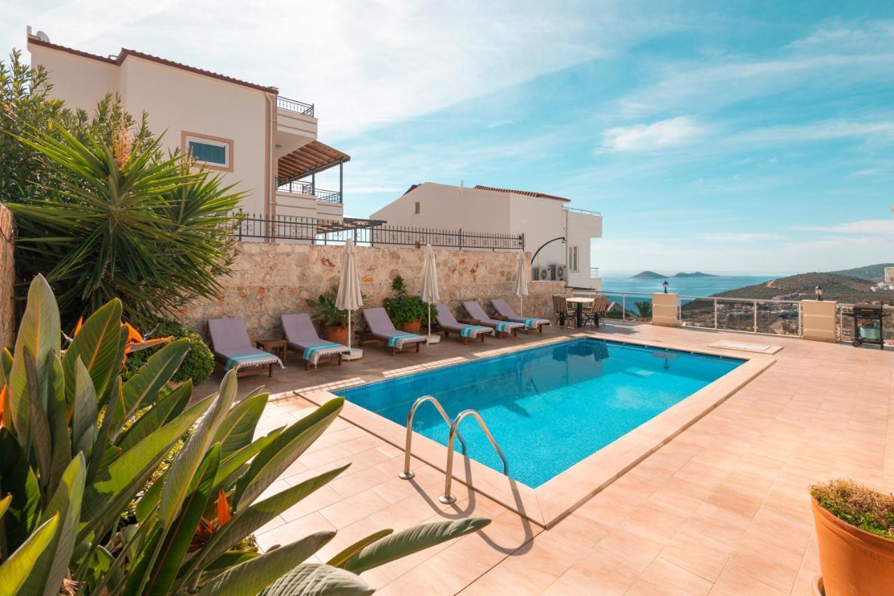 Circis Villa