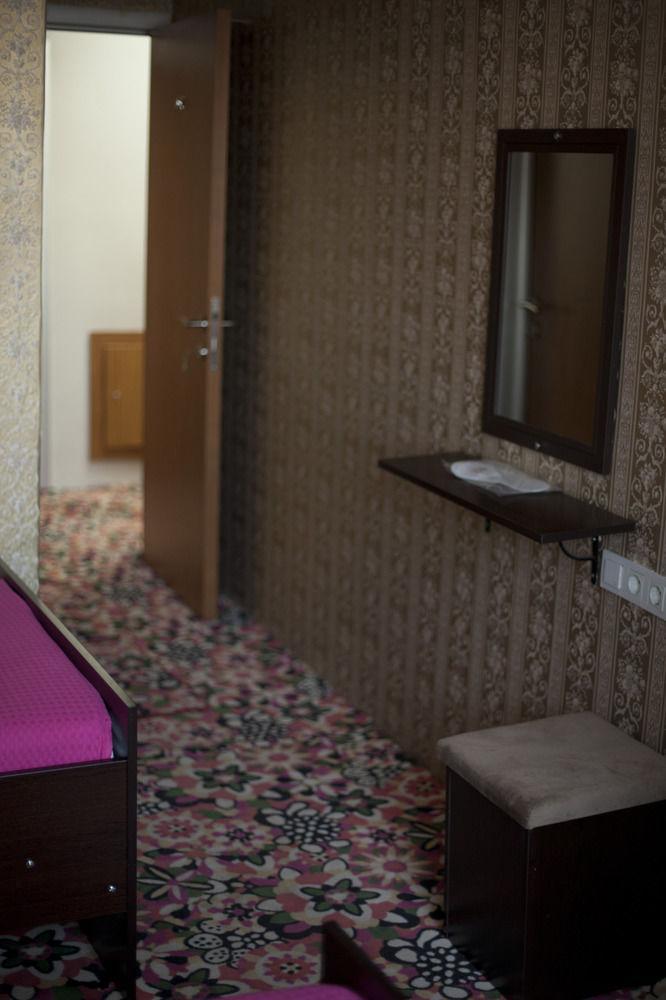Yavuz Hotel 2*