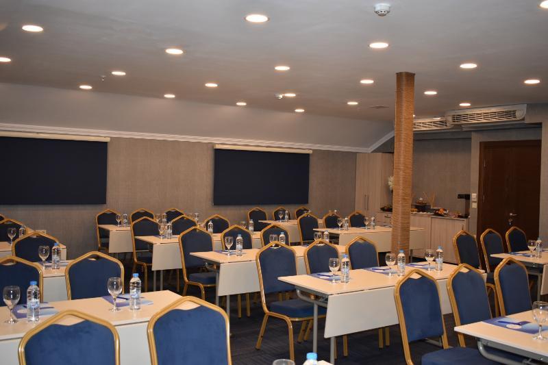 Rhiss Bostanci 4* Istanbul