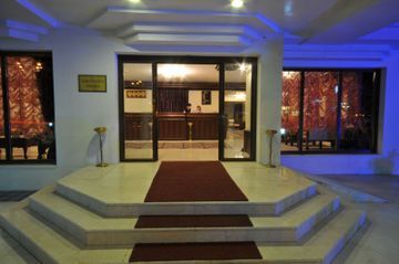 Tryp By Wyndham Oran Hotel