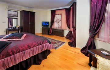 Tryp By Wyndham Oran Hotel