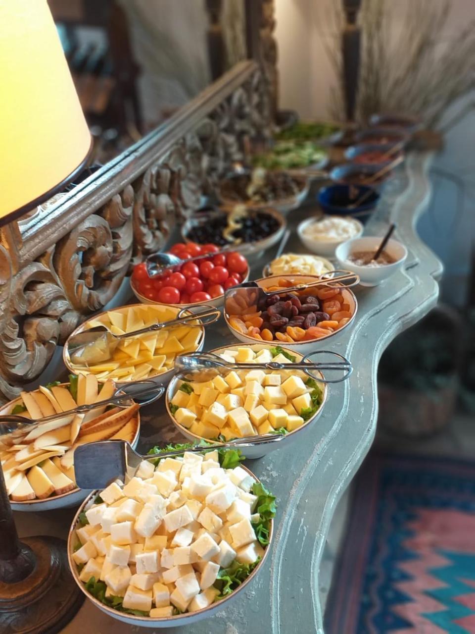 Gullu Konaklari Selcuk