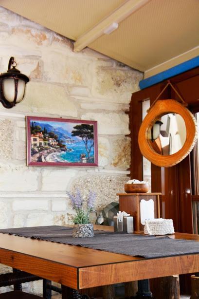 Focamor Bed & Breakfast Yenifoca