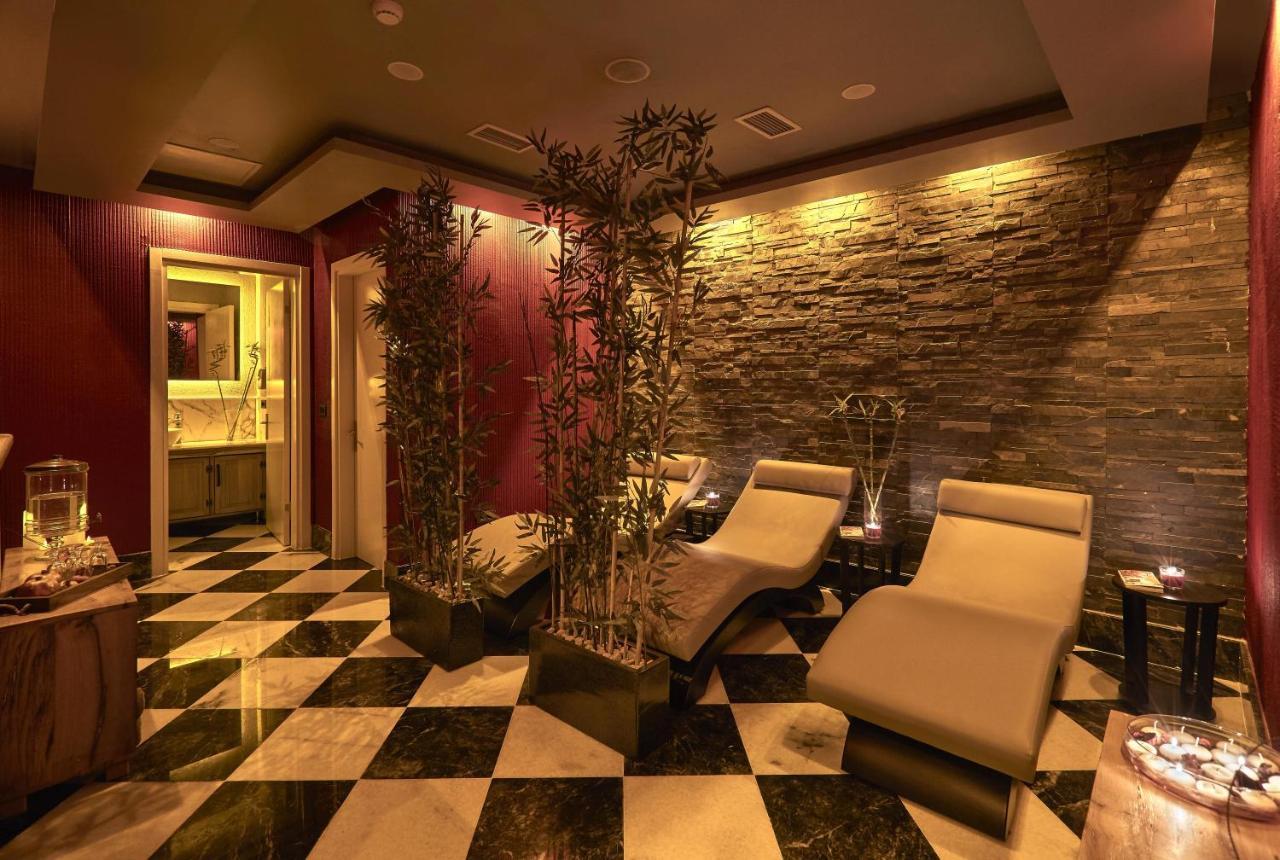Hotel Alachi