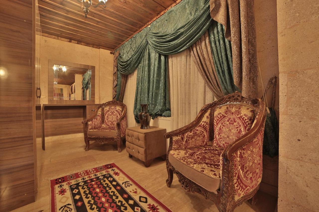 Cave Rooms&pool 2*
