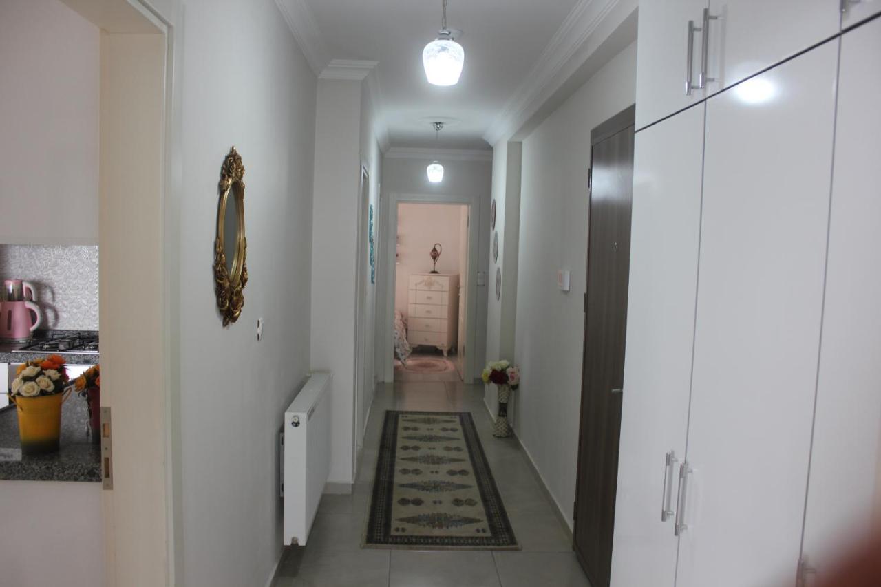 Sea Palace Apartment