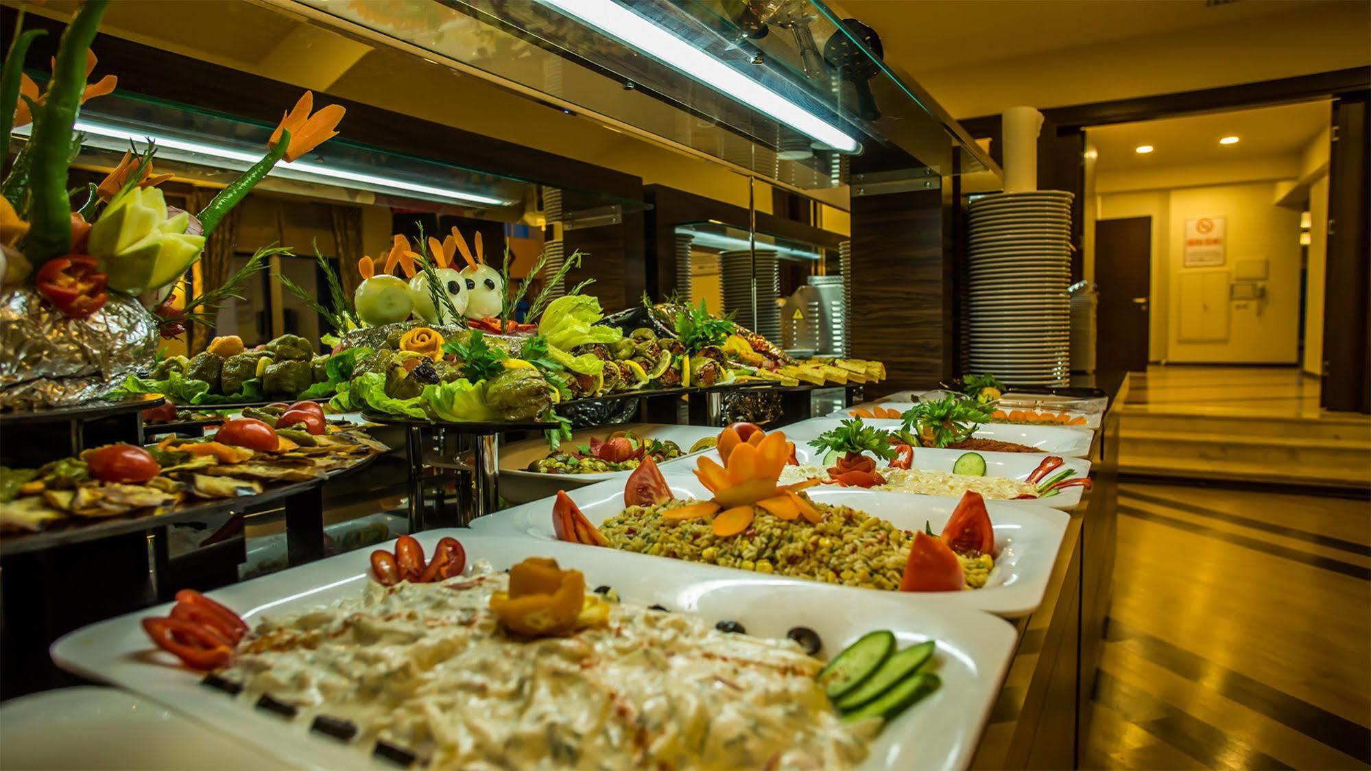 Parion Hotel