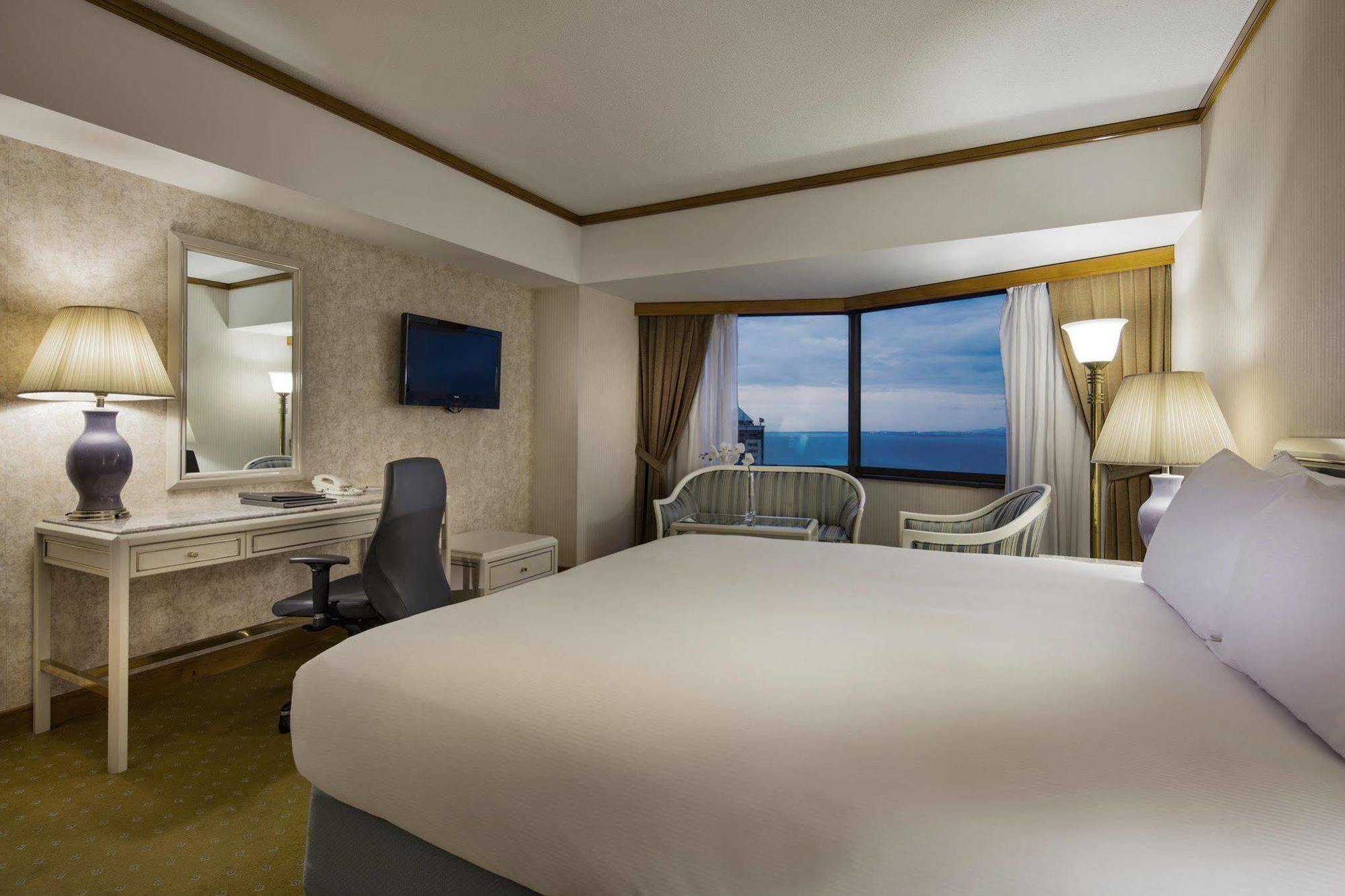 Hilton Hotel Izmir