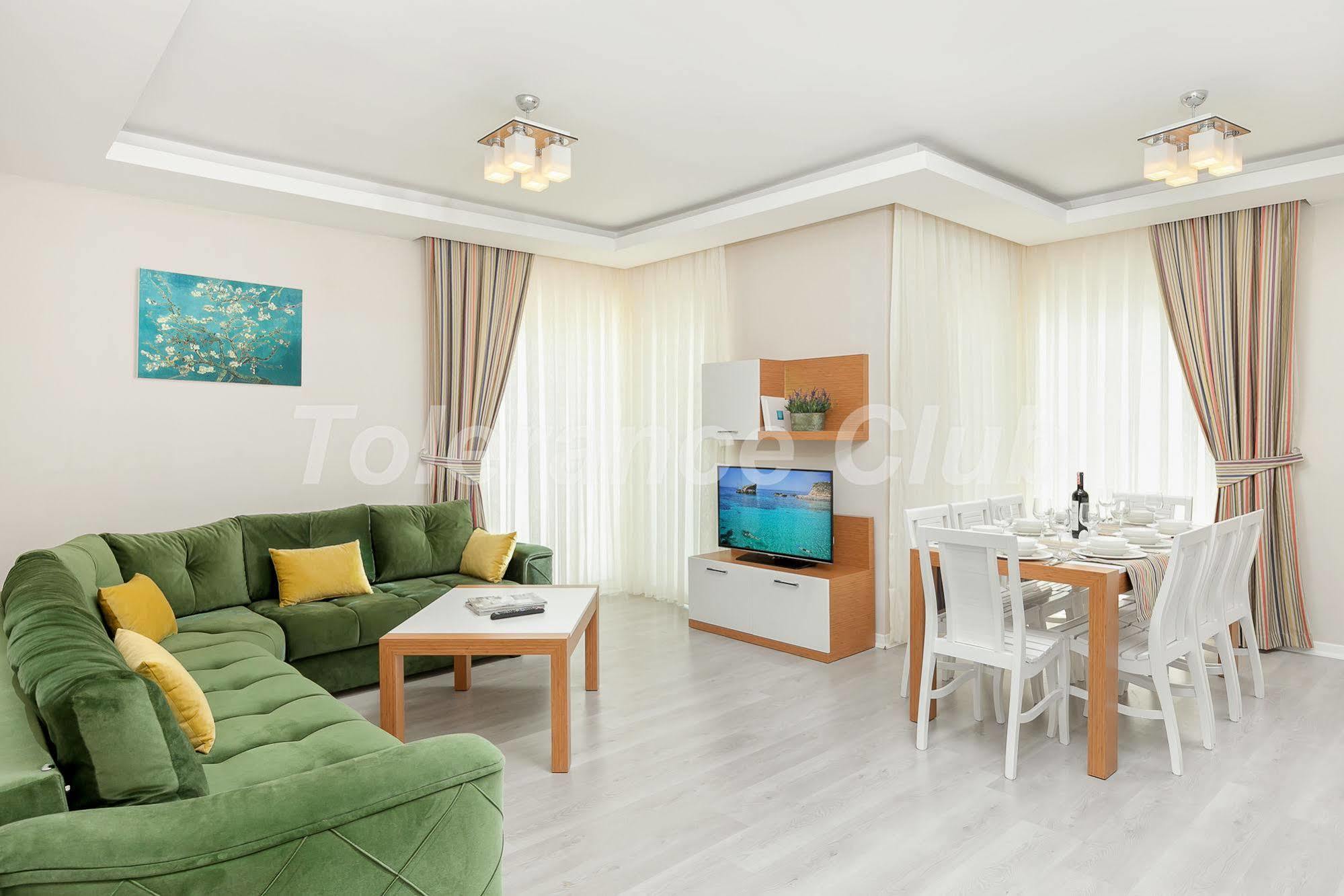 Moonlight Apartment Bahtili