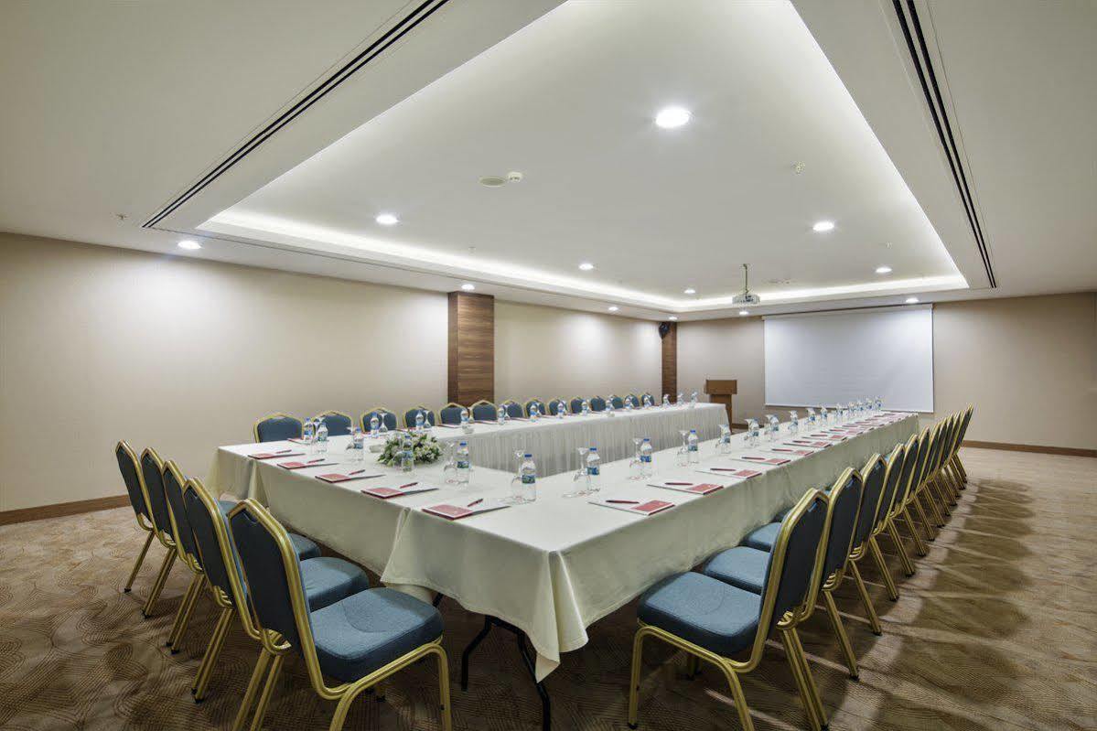 Ramada By Wyndham Hotel Elazig