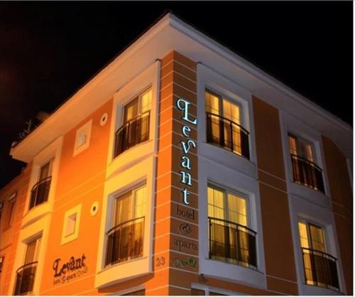 Levant & Cesme