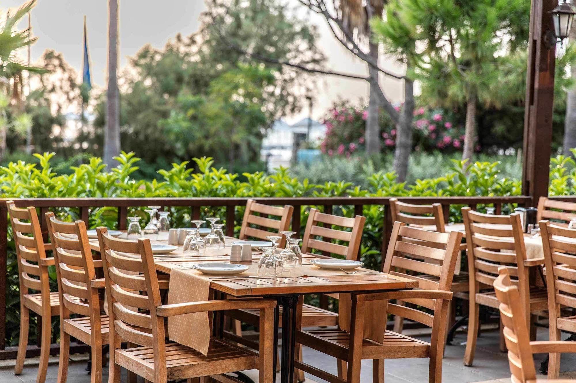 Atlantique Holiday Club 3* Kusadasi