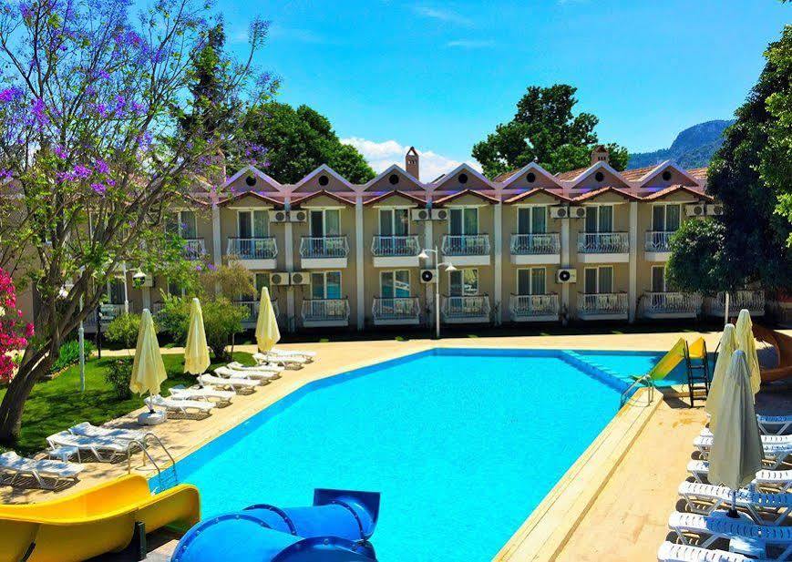 Grand Emir Hotel 4*