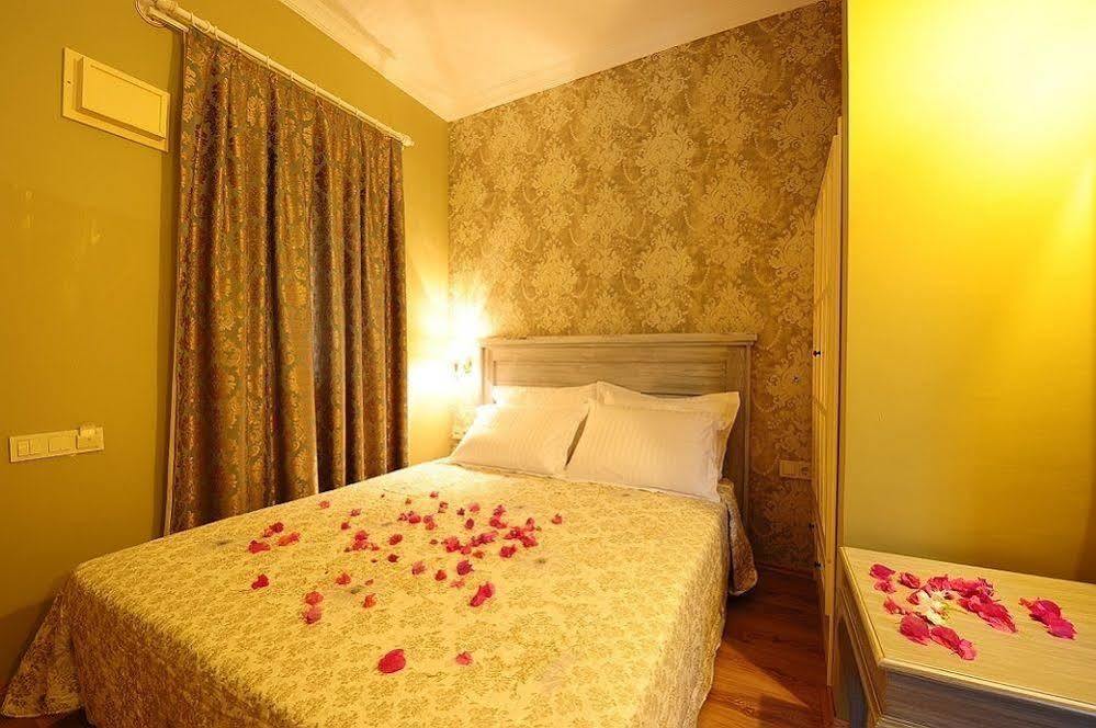 Karianda Hotel Golturkbuku