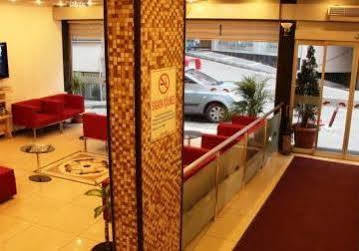 Port Hotel