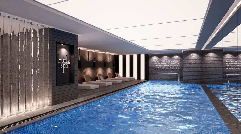 Sheraton Center Hotel 5*