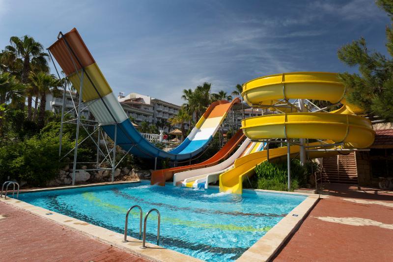 Hotel Defne Garden 4*