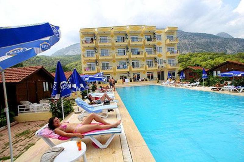 Imeros Hotel 3*