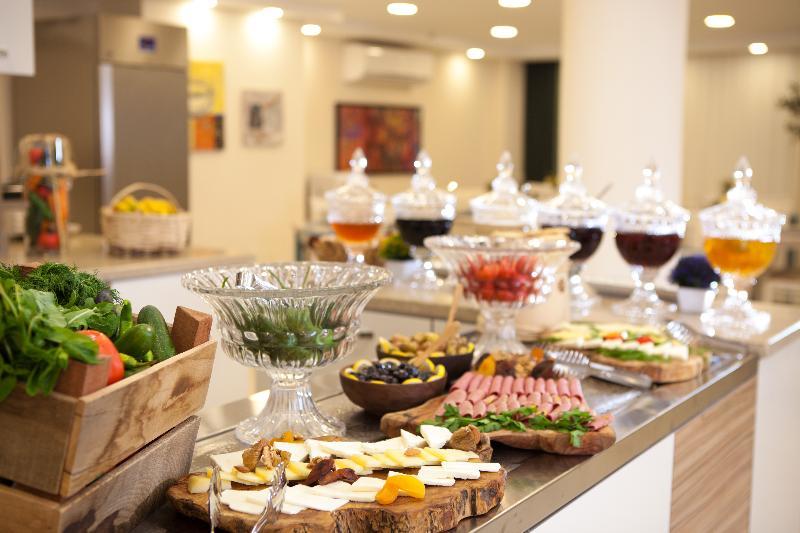 Tuzla Garden & Hotel 4*