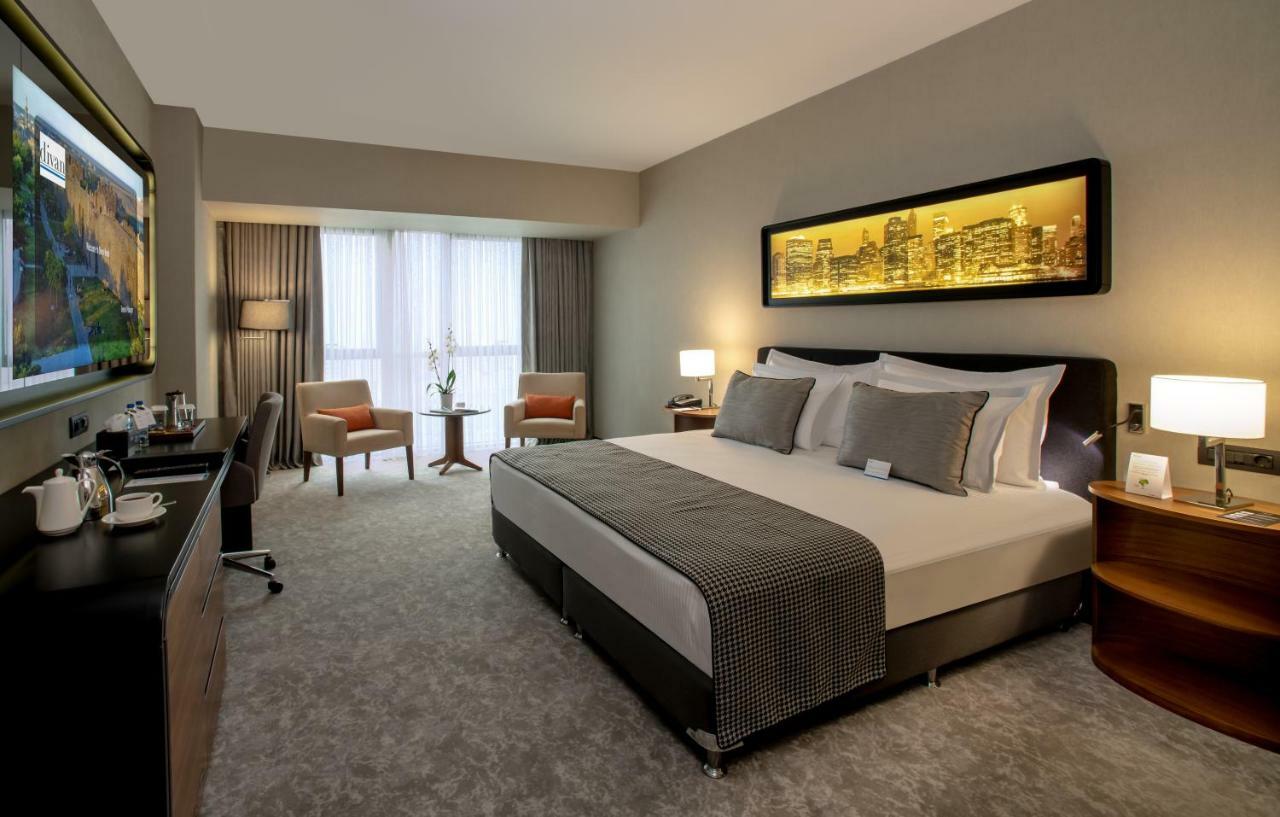 Movenpick 5*