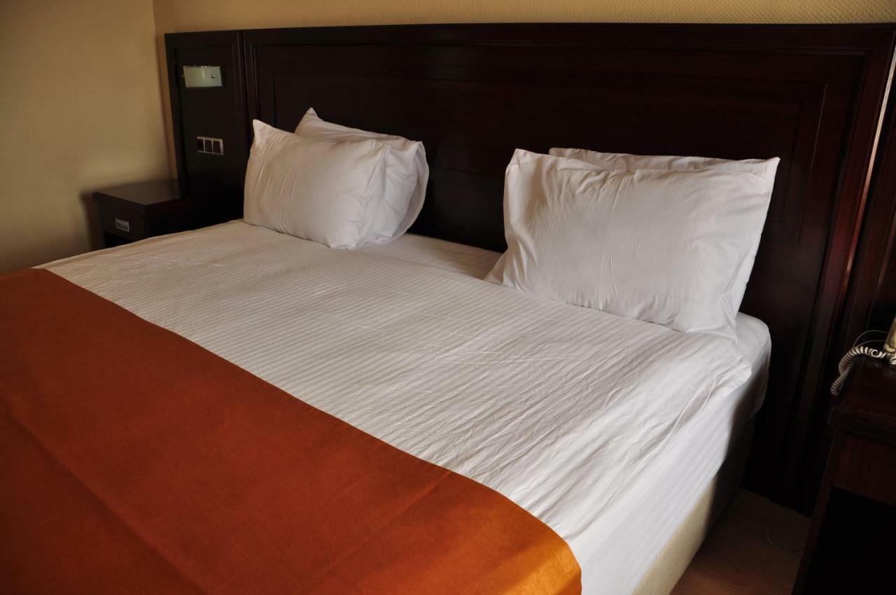 Hotel Eser Diamond & Convention Center Istanbul 5*
