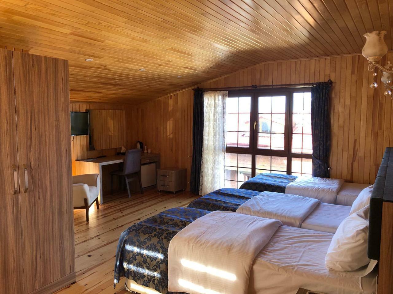 Hotel Dora Butik