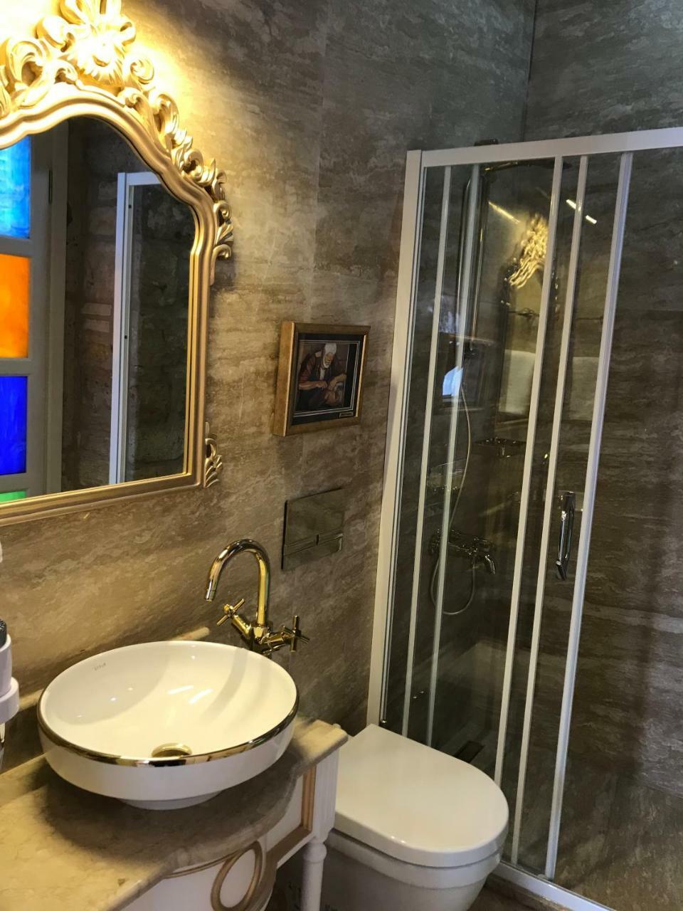 Hotel Laledan 2*